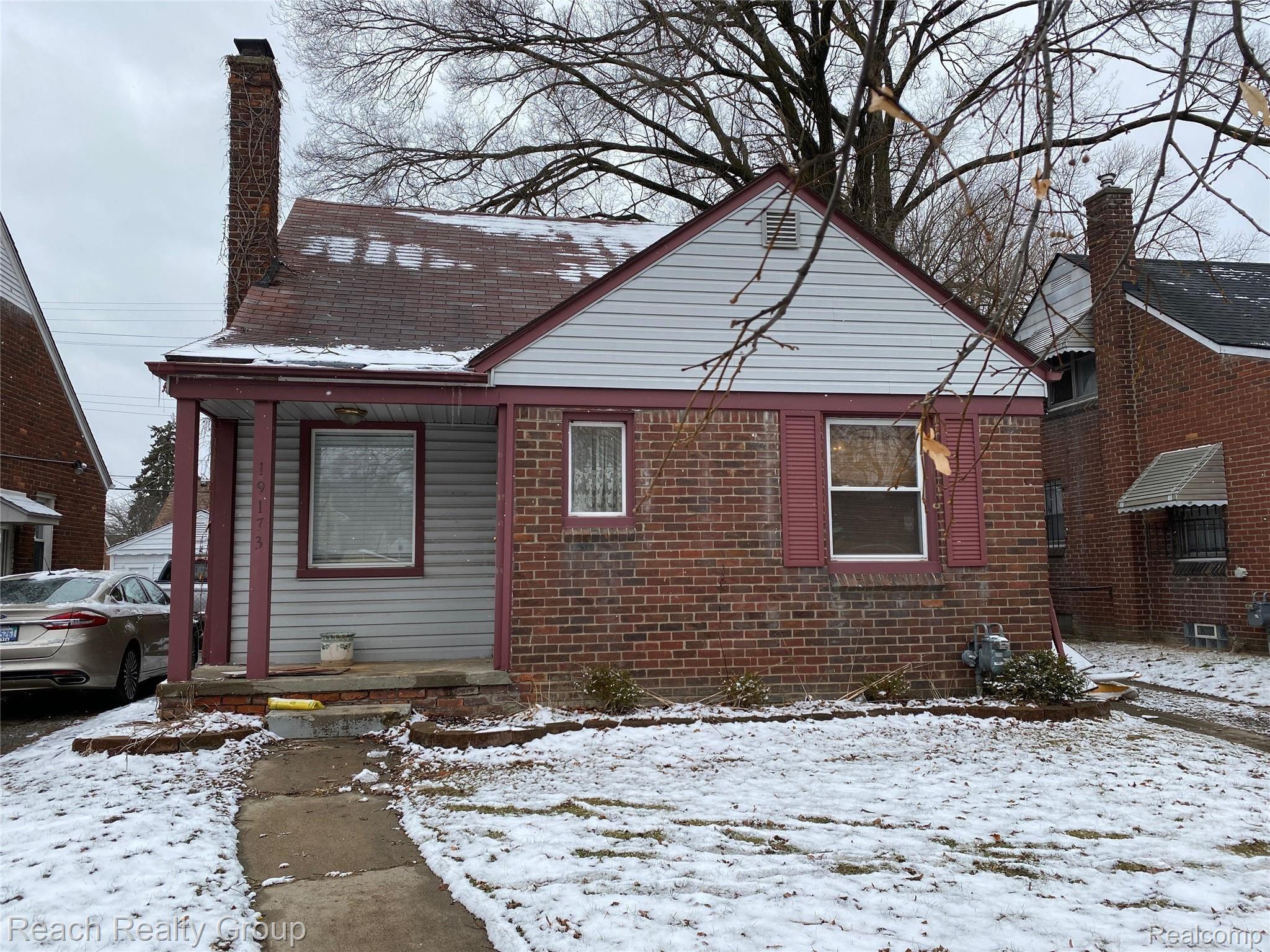 19173 Edinborough Road Detroit, MI 48219 - Photo 1 of 1 front of house.jpg