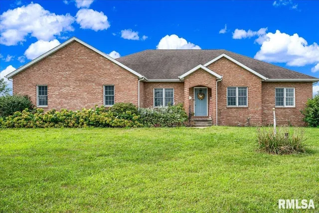 $499,000 | 1329 County Road 1300 North, Lincoln, IL 62656