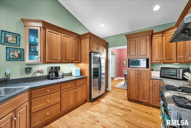 $499,000 | 1329 County Road 1300 North, Lincoln, IL 62656