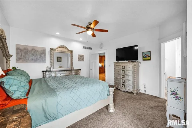 $499,000 | 1329 County Road 1300 North, Lincoln, IL 62656