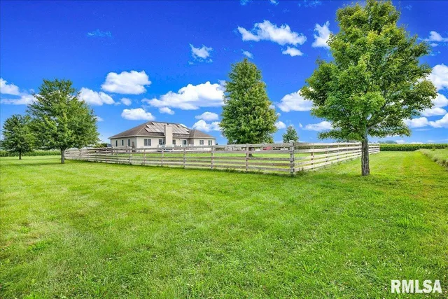 $499,000 | 1329 County Road 1300 North, Lincoln, IL 62656