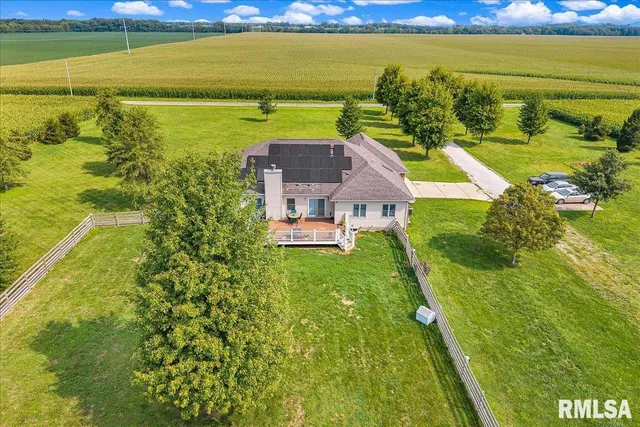 $499,000 | 1329 County Road 1300 North, Lincoln, IL 62656