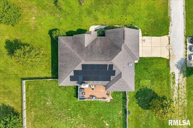 $499,000 | 1329 County Road 1300 North, Lincoln, IL 62656