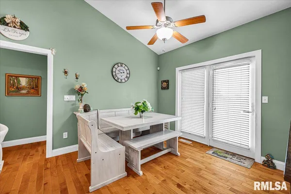 $450,000 | 1329 County Road 1300 North, Lincoln, IL 62656