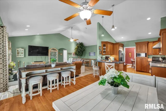 $499,000 | 1329 County Road 1300 North, Lincoln, IL 62656