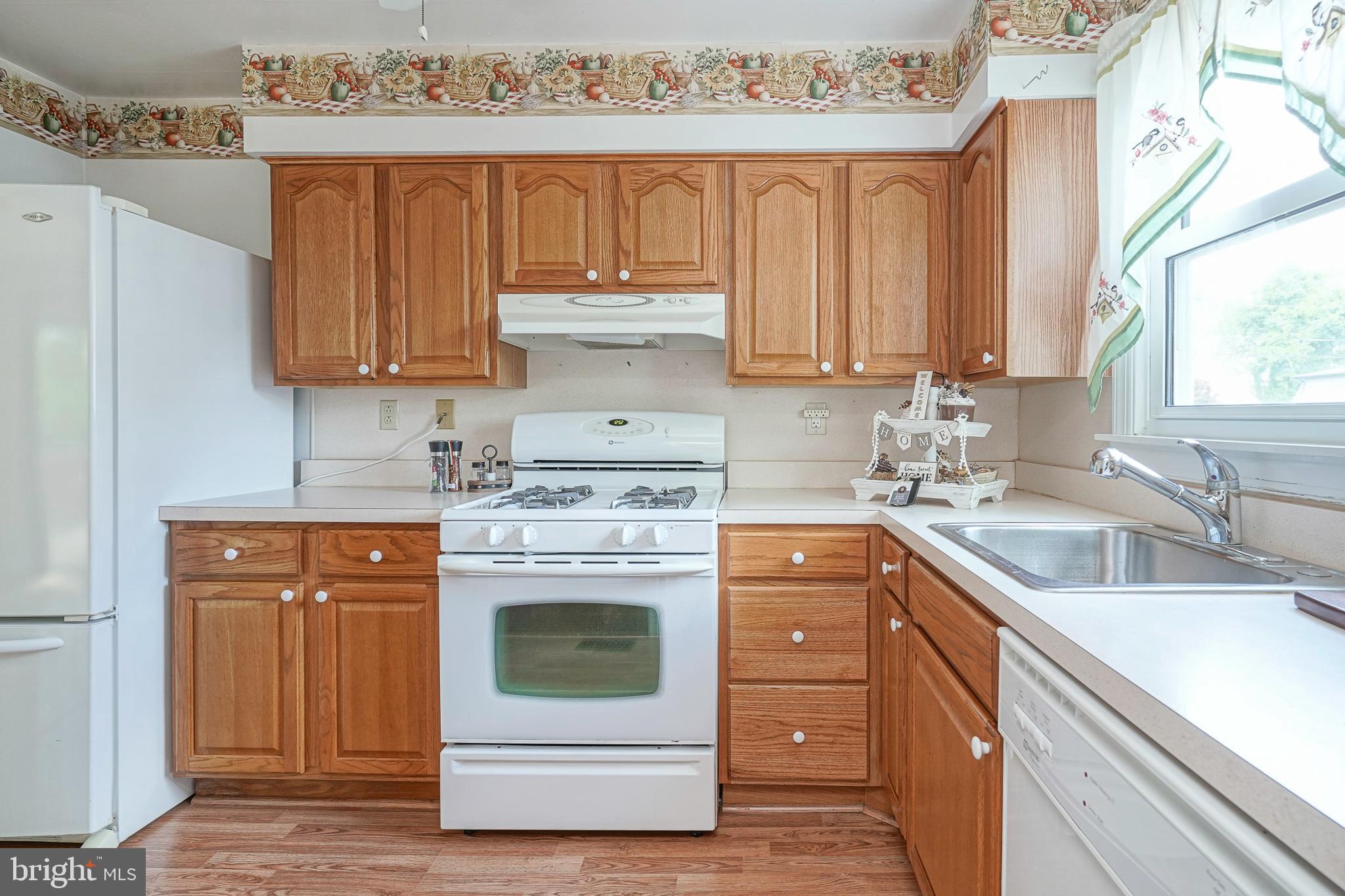 24 Birch Avenue Maple Shade, NJ 08052 - Photo 10 of 31 Gallery Image 10