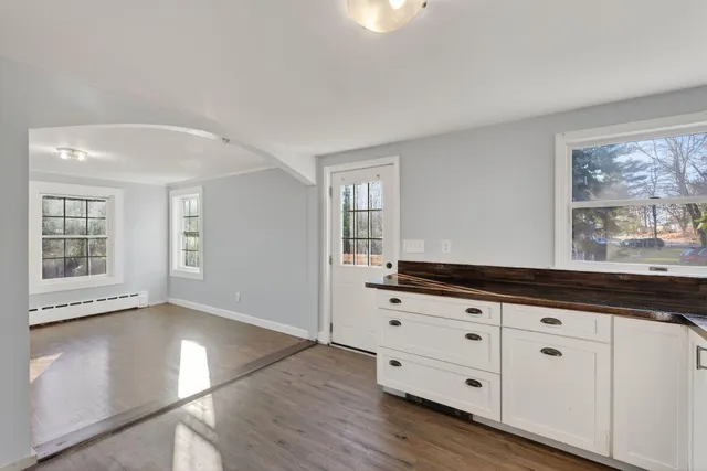 $350,000 | 114 Narragansett Street, Gorham, ME 04038