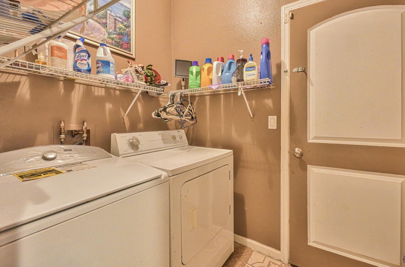 1013 Capri Way Salinas, CA 93905 - Photo 21 of 23 a utility room with dryer and washer