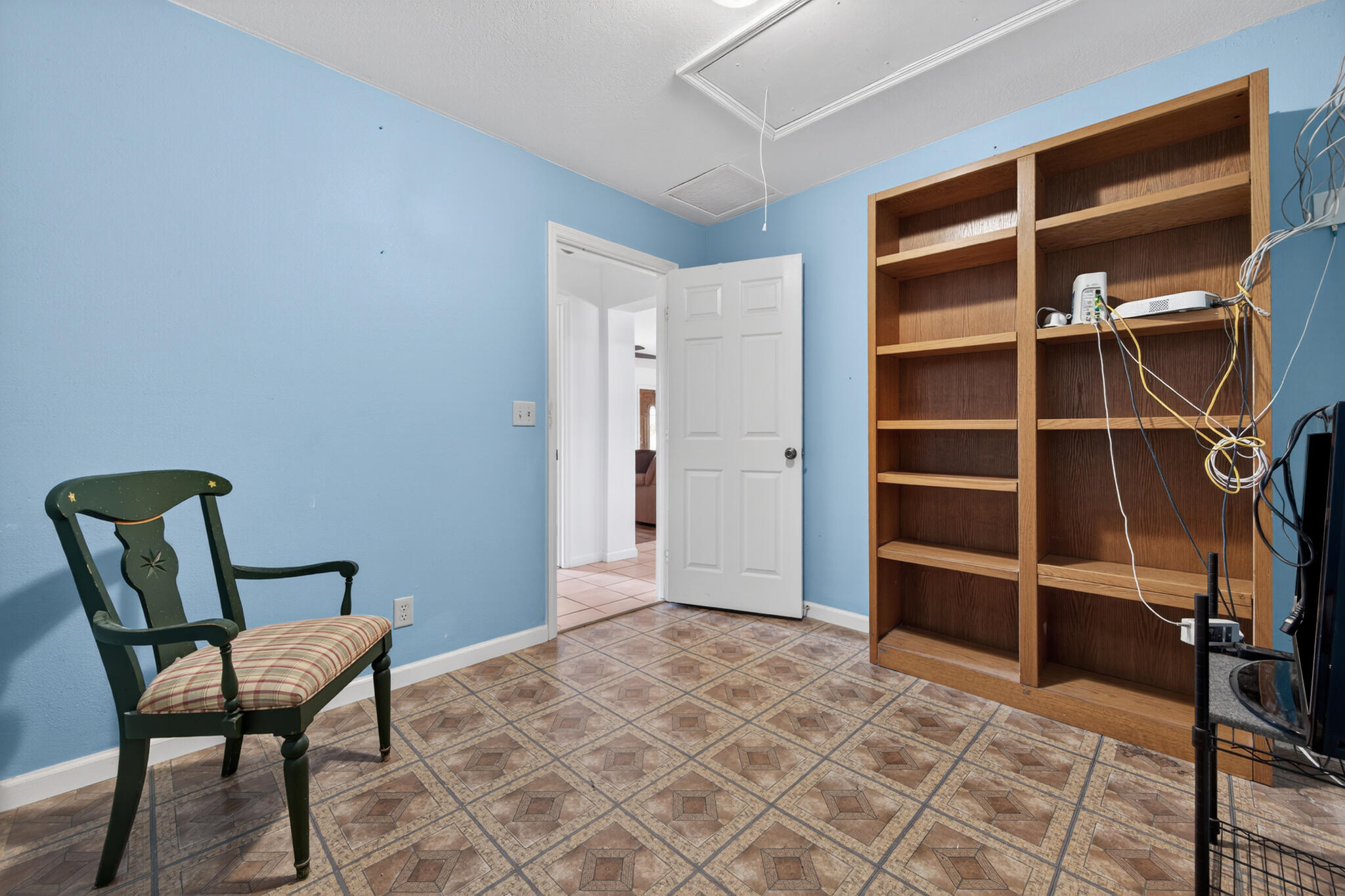 17889 62nd Road North The Acreage, FL 33470 - Photo 22 of 32 a view of a livingroom with furniture and closet
