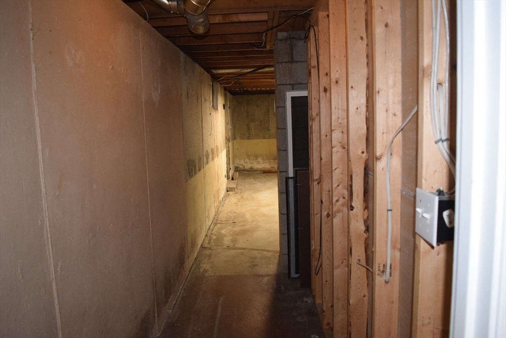 136 Dorset Road Holliston, MA 01746 - Photo 36 of 42 Gallery Image 36