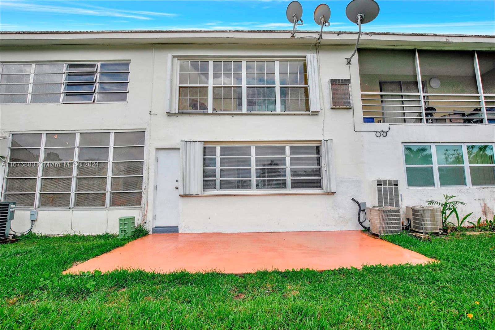 121 Northeast 204th Street, Unit 9 Miami Gardens, FL 33179 - Photo 26 of 38