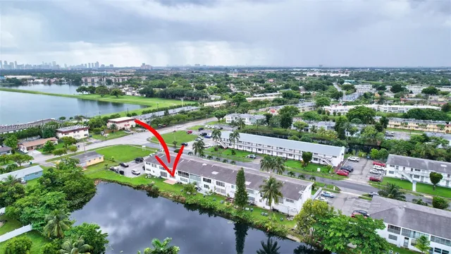 $149,900 | 121 Northeast 204th Street, Unit 9, Miami Gardens, FL 33179