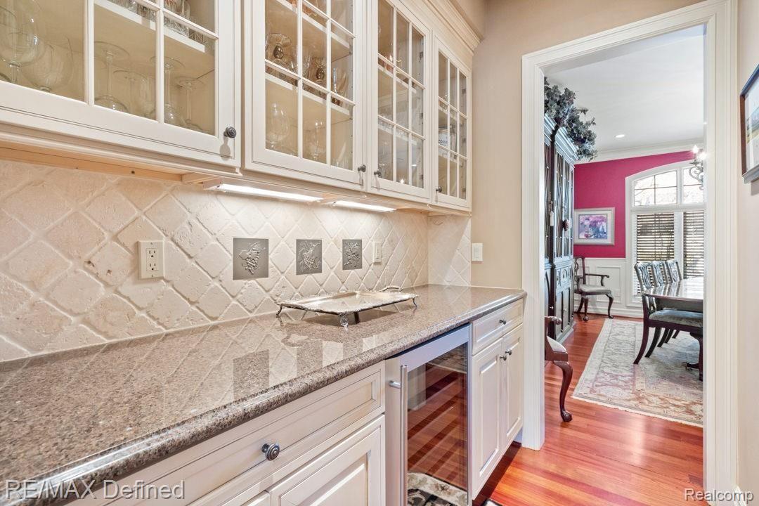 339 Ferndale Avenue Rochester, MI 48307 - Photo 24 of 64 339-Ferndale-Ave-26.jpg