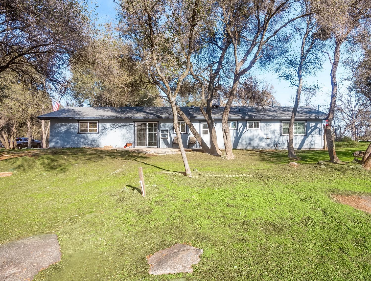31801 Cherokee Road Coarsegold, CA 93614 - Photo 3 of 27 Gallery Image 3
