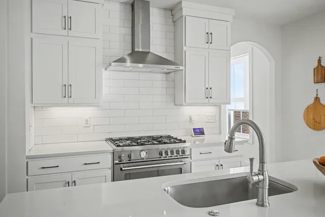 $869,000 | 419 St Francis Avenue, Nashville, TN 37205