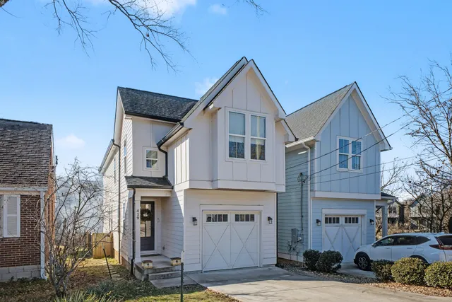 $869,000 | 419 St Francis Avenue, Nashville, TN 37205