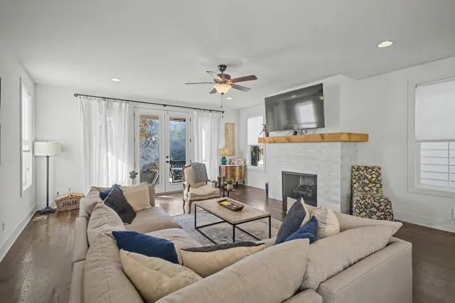 $869,000 | 419 St Francis Avenue, Nashville, TN 37205