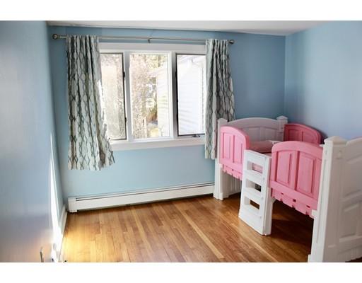 1 Louise Road Burlington, MA 01803 - Photo 10 of 22 Gallery Image 10