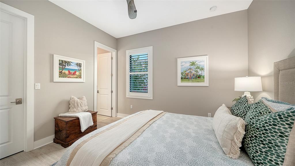 5018 Surfside Circle Lakewood Ranch, FL 34211 - Photo 34 of 76
