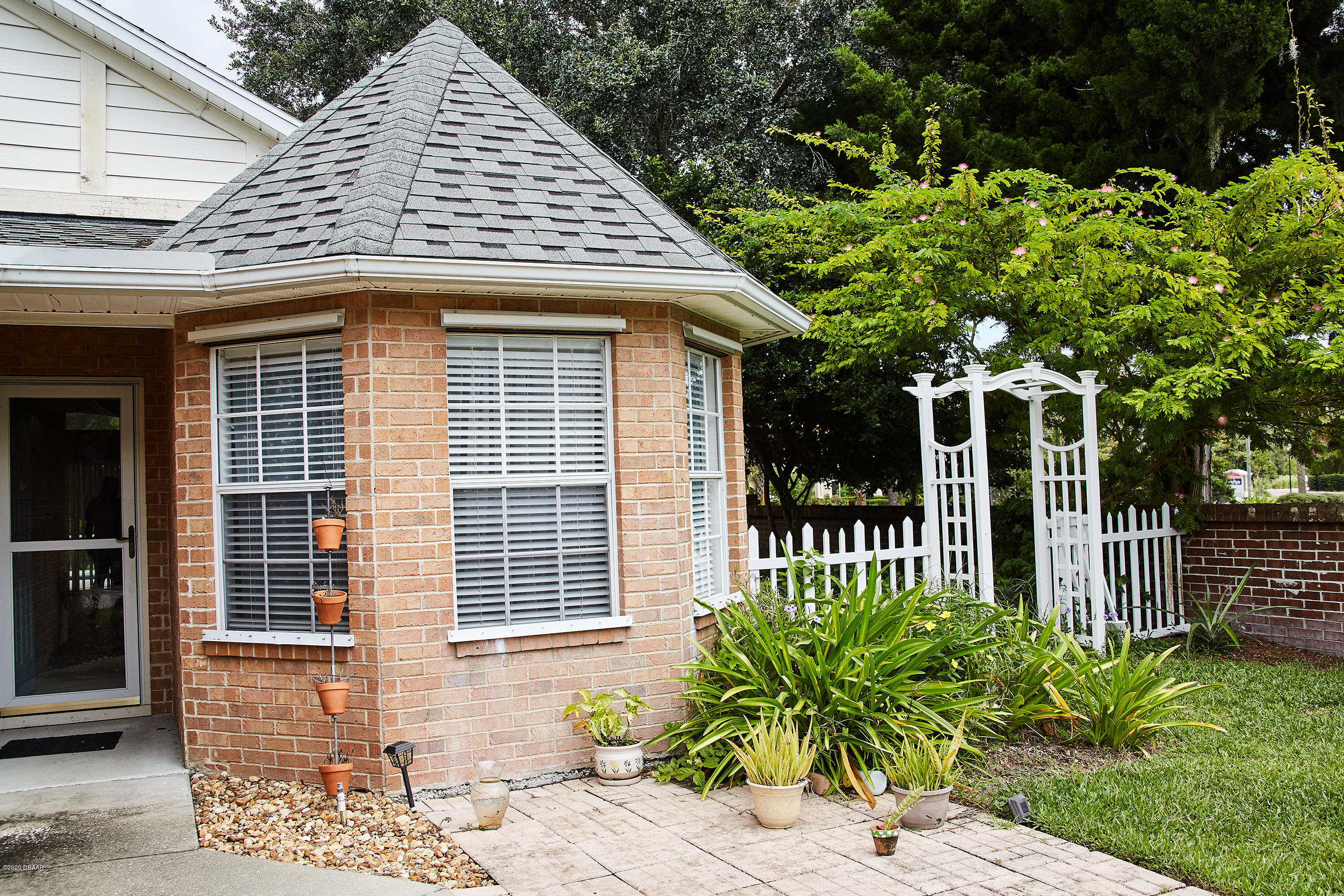 1 Reflections Village Drive Ormond Beach, FL 32174 - Photo 6 of 32 Right front of house