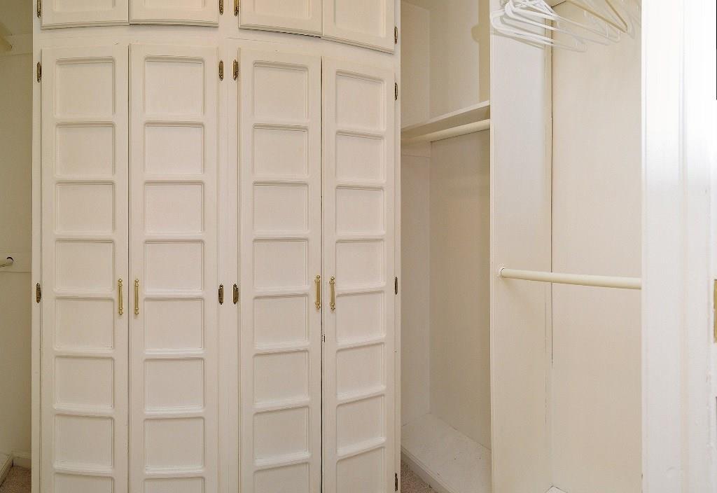 8930 Shagbark Road Indianapolis, IN 46260 - Photo 22 of 27 Gallery Image 22