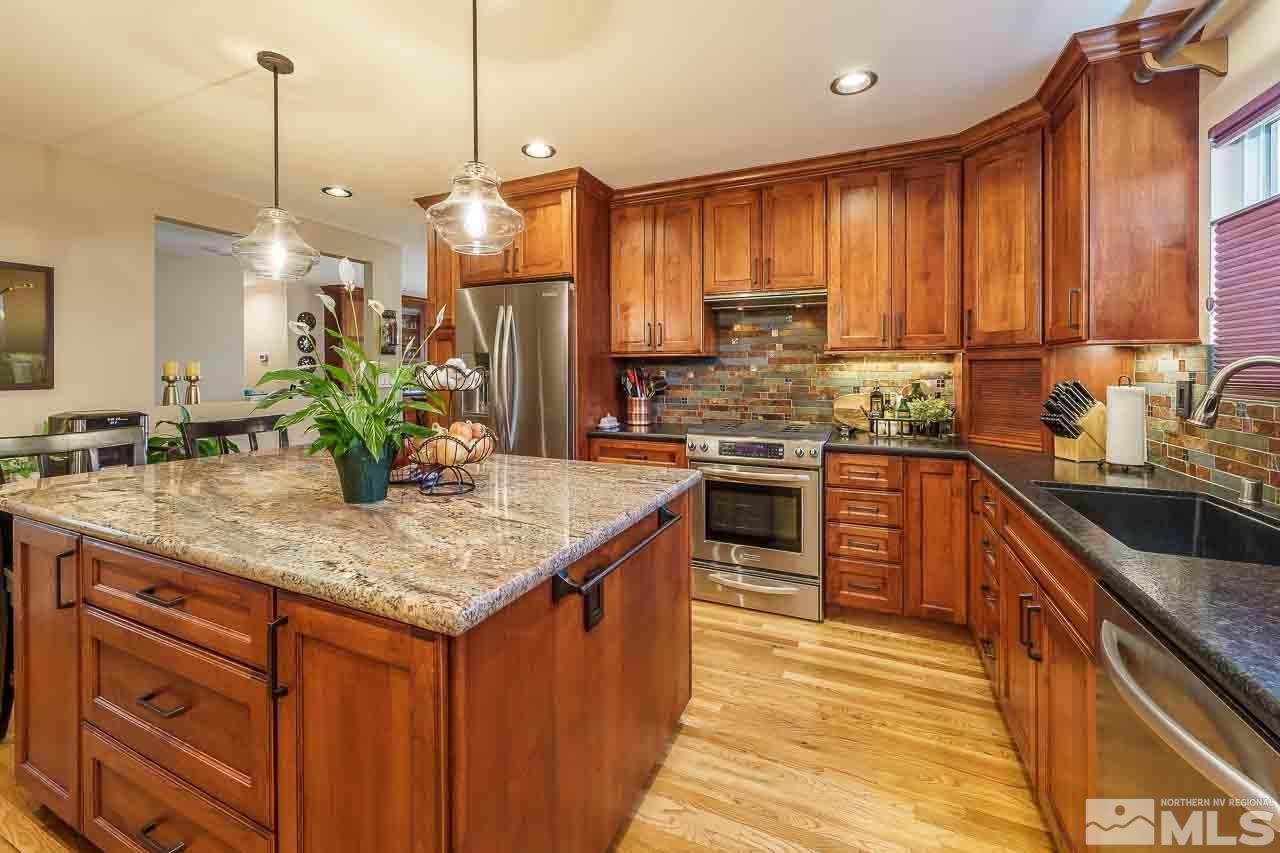 1250 Muir Drive Reno, NV 89503 - Photo 3 of 32 Photo 3