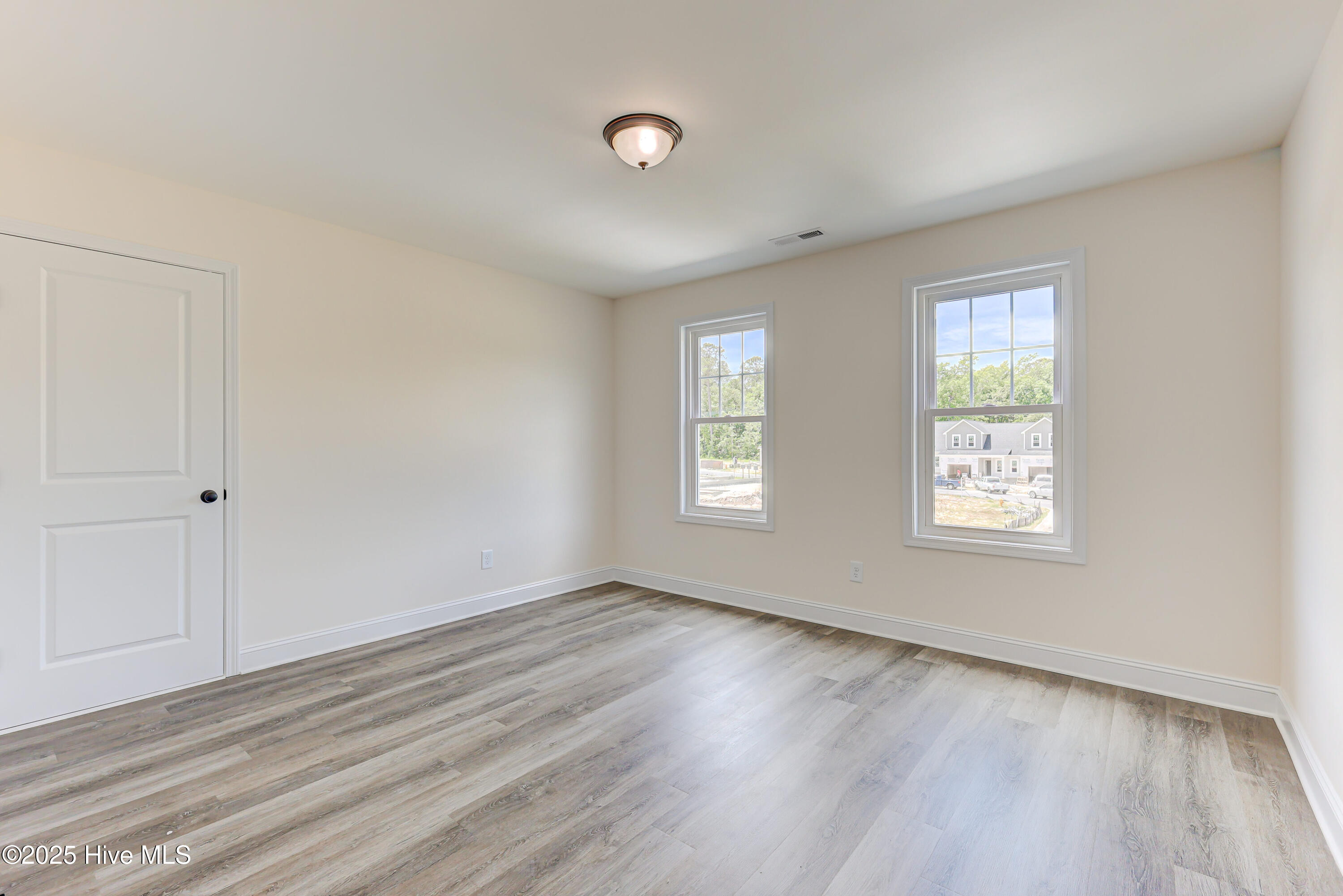 552 Timbercrest Circle Bolivia, NC 28422 - Photo 25 of 39 SIMILAR HOME