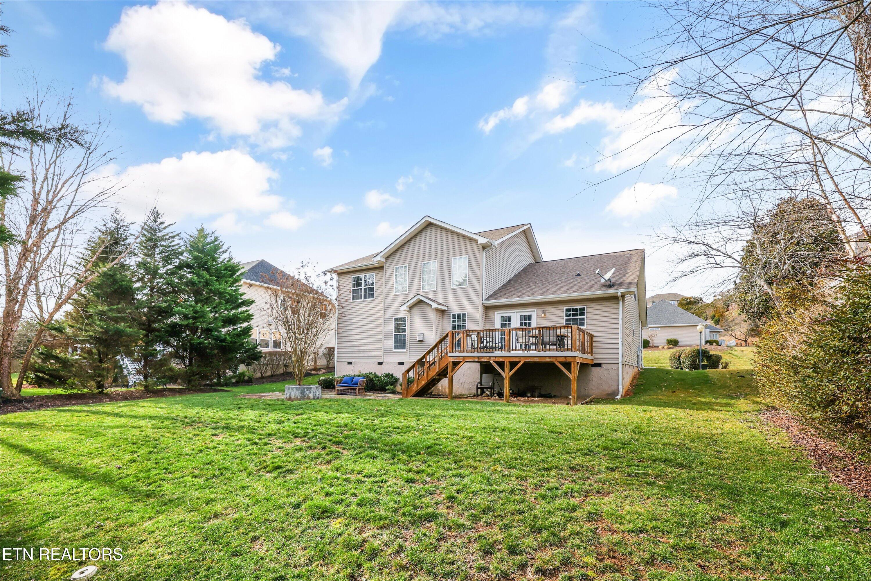 901 Heathgate Road Knoxville, TN 37922 - Photo 32 of 45 Backyard