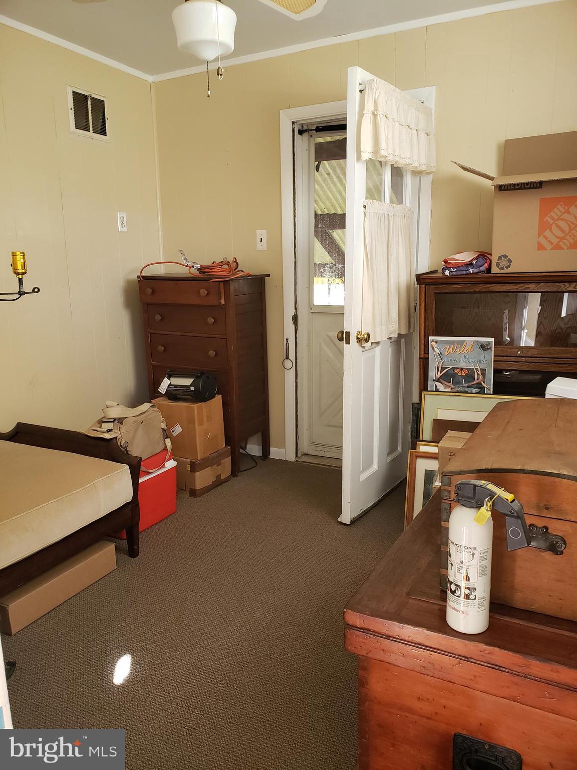 1035 Quarry Hall Road Norristown, PA 19403 - Photo 19 of 38 2nd Bedroom