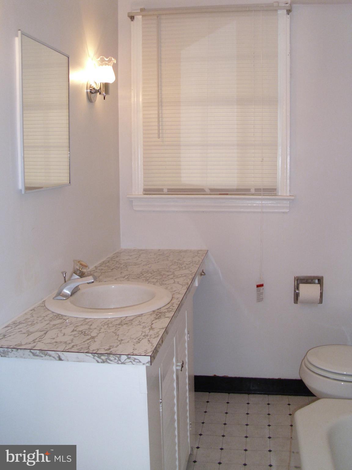 1035 Quarry Hall Road Norristown, PA 19403 - Photo 22 of 38 Bathroom