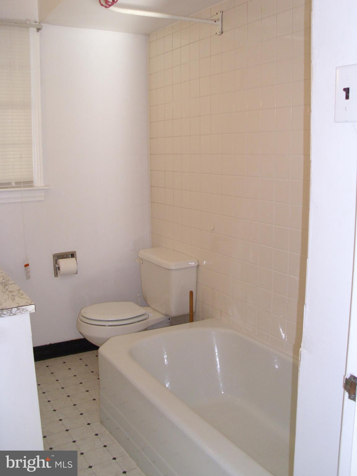 1035 Quarry Hall Road Norristown, PA 19403 - Photo 23 of 38 Bathroom