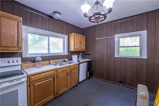 $130,000 | 554 West Main Street, Little Falls, NY 13365