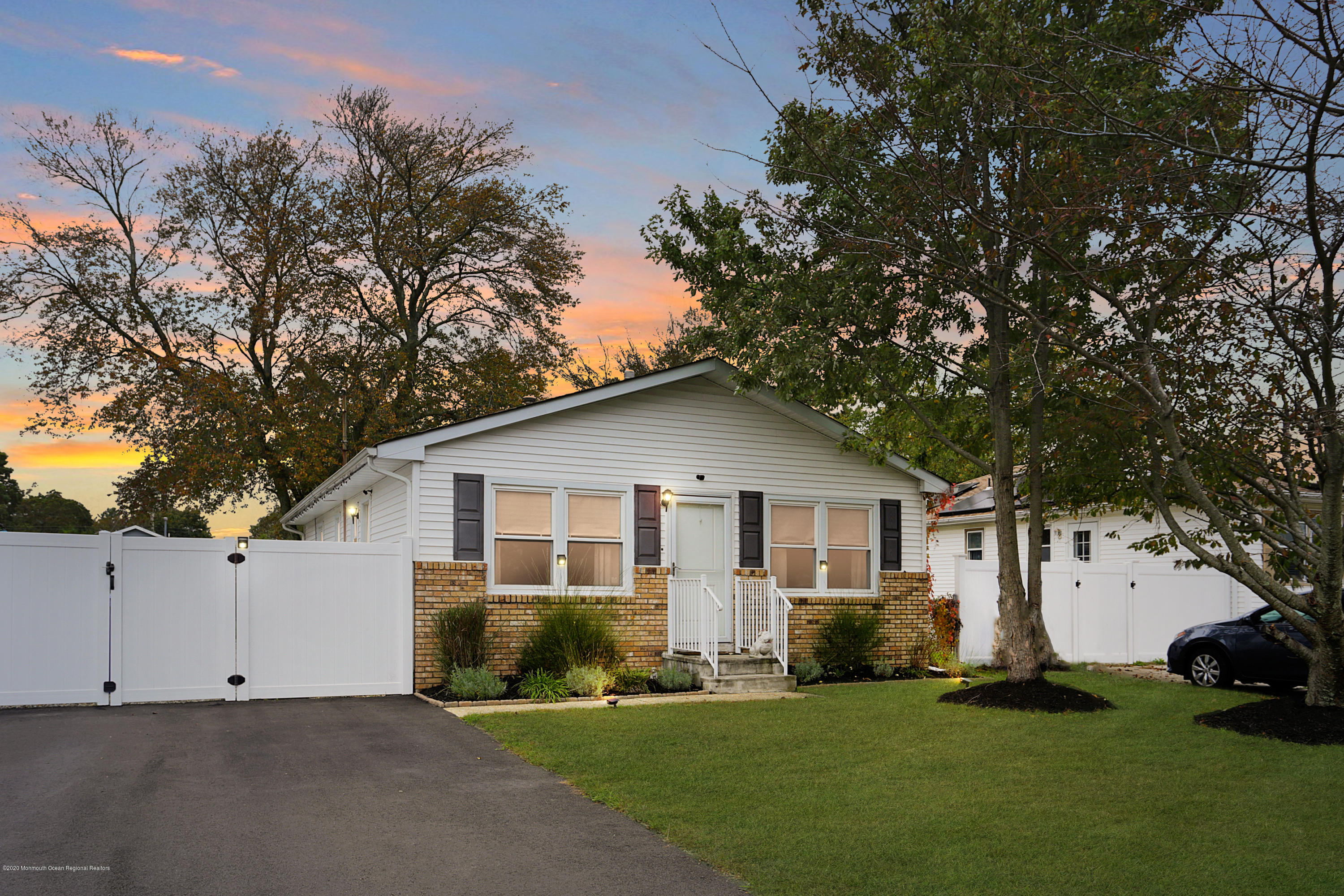 536 George Road Toms River, NJ 08753 - Photo 3 of 27 IMG_6611_2_3_4_5