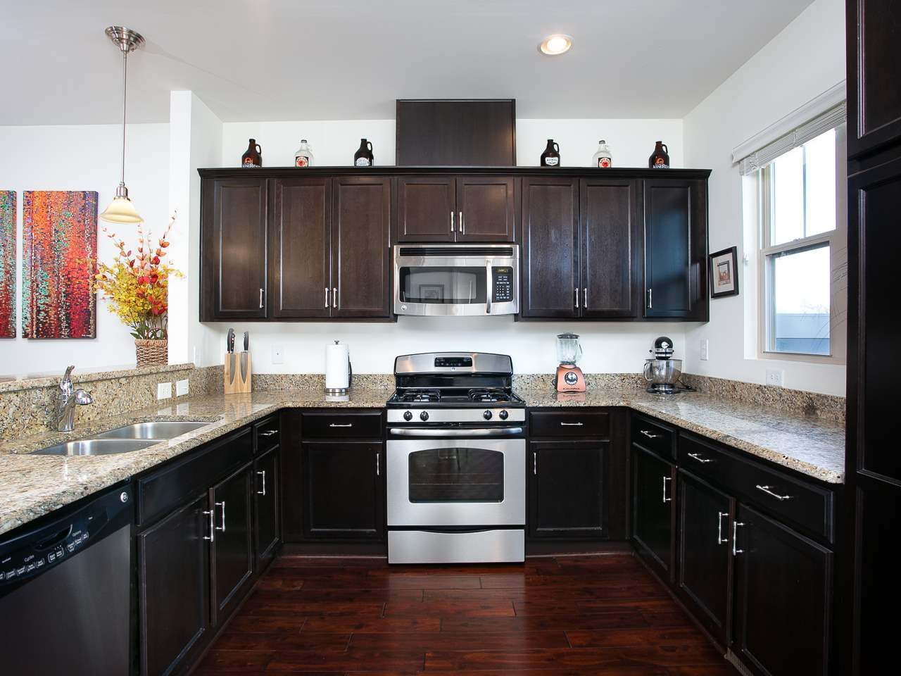 1402 Crafton Way Raleigh, NC 27607 - Photo 14 of 30 Photo 14