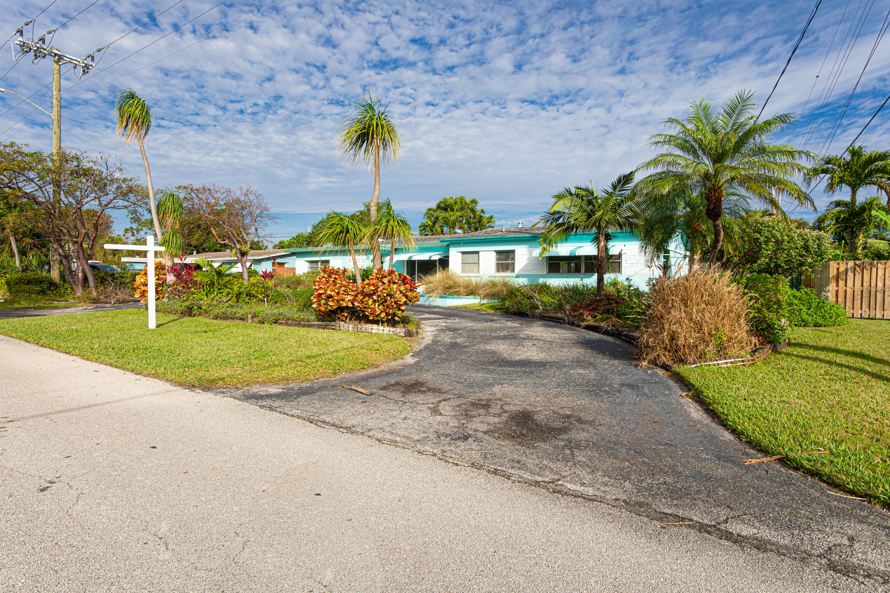 461 Northeast 44th Street Boca Raton, FL 33431 - Photo 1 of 30 Exterior