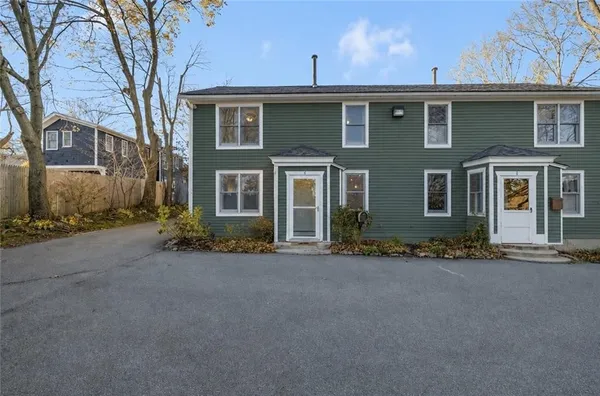 $429,000 | 208 Marlborough Street, Unit 4, East Greenwich, RI 02818
