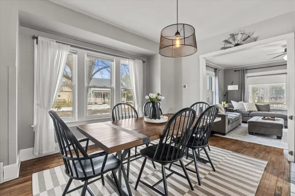 $369,900 | 627 West Wisconsin Avenue, Oconomowoc, WI 53066