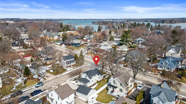 $369,900 | 627 West Wisconsin Avenue, Oconomowoc, WI 53066