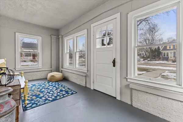 $369,900 | 627 West Wisconsin Avenue, Oconomowoc, WI 53066