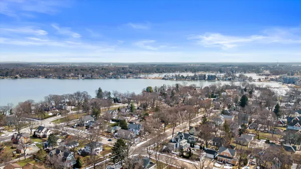 $369,900 | 627 West Wisconsin Avenue, Oconomowoc, WI 53066