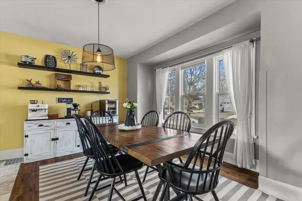 $369,900 | 627 West Wisconsin Avenue, Oconomowoc, WI 53066