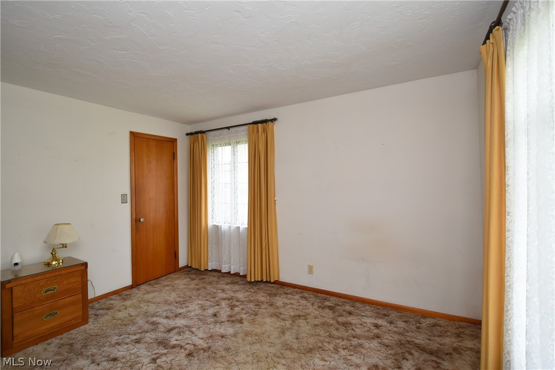 16286 Webster Road Cleveland, OH 44130 - Photo 15 of 25 Gallery Image 15