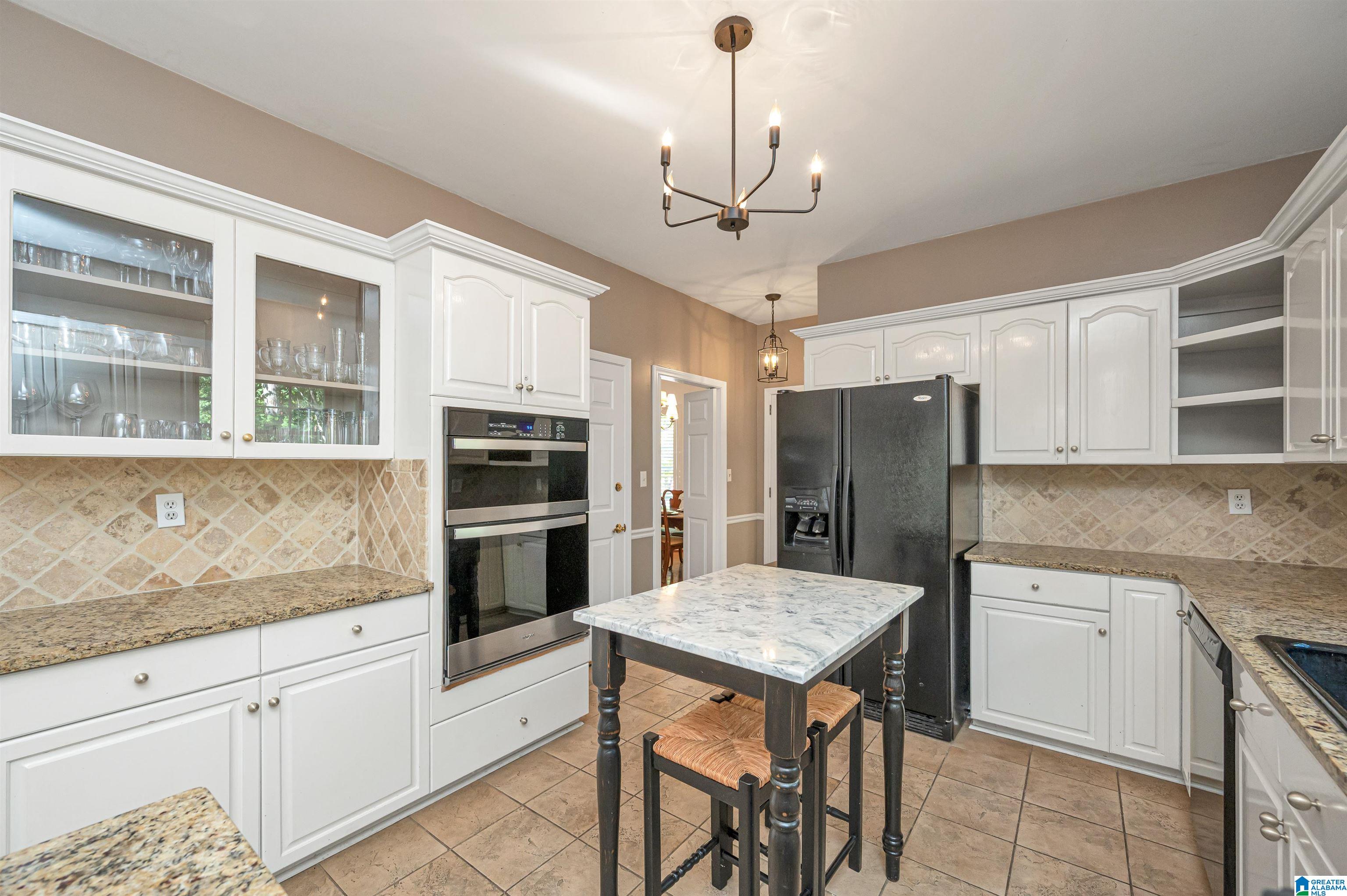 3914 Spring Valley Road Birmingham, AL 35223 - Photo 12 of 45