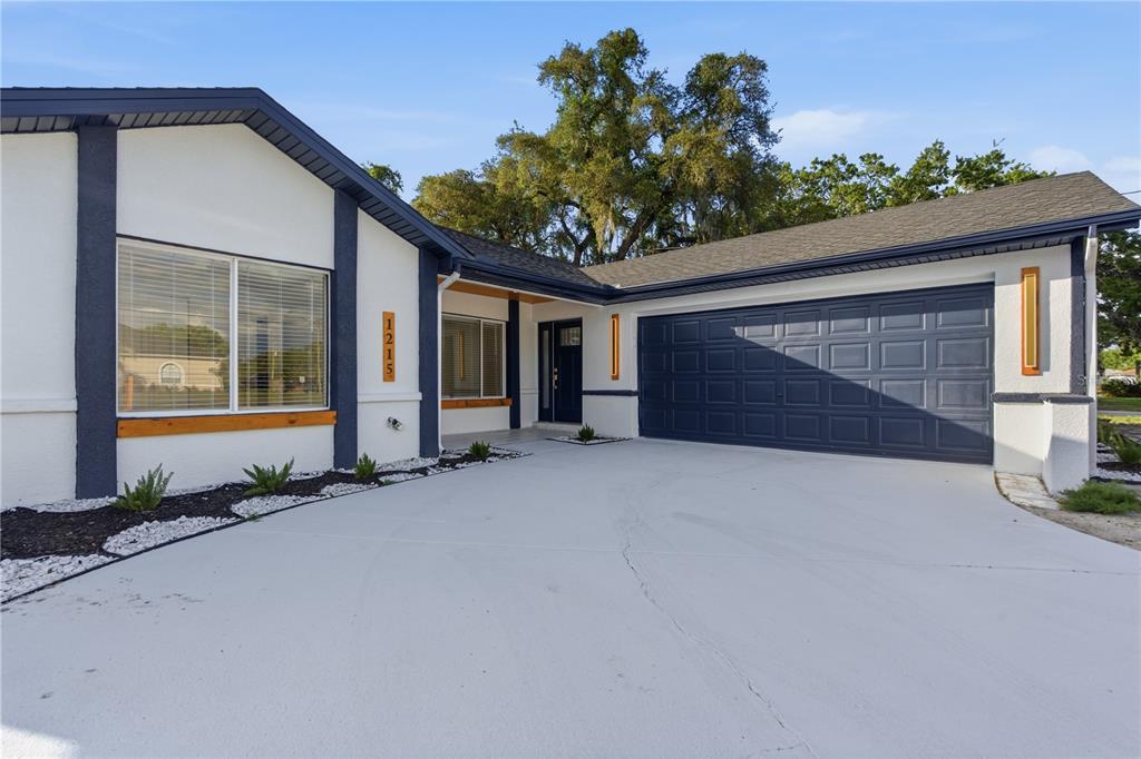 1215 Waterfall Drive Spring Hill, FL 34608 - Photo 5 of 53