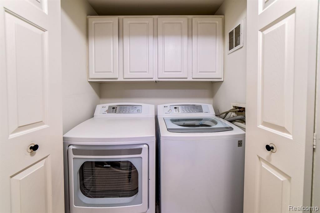 17026 Farmington Road Livonia, MI 48154 - Photo 29 of 36 Gallery Image 29