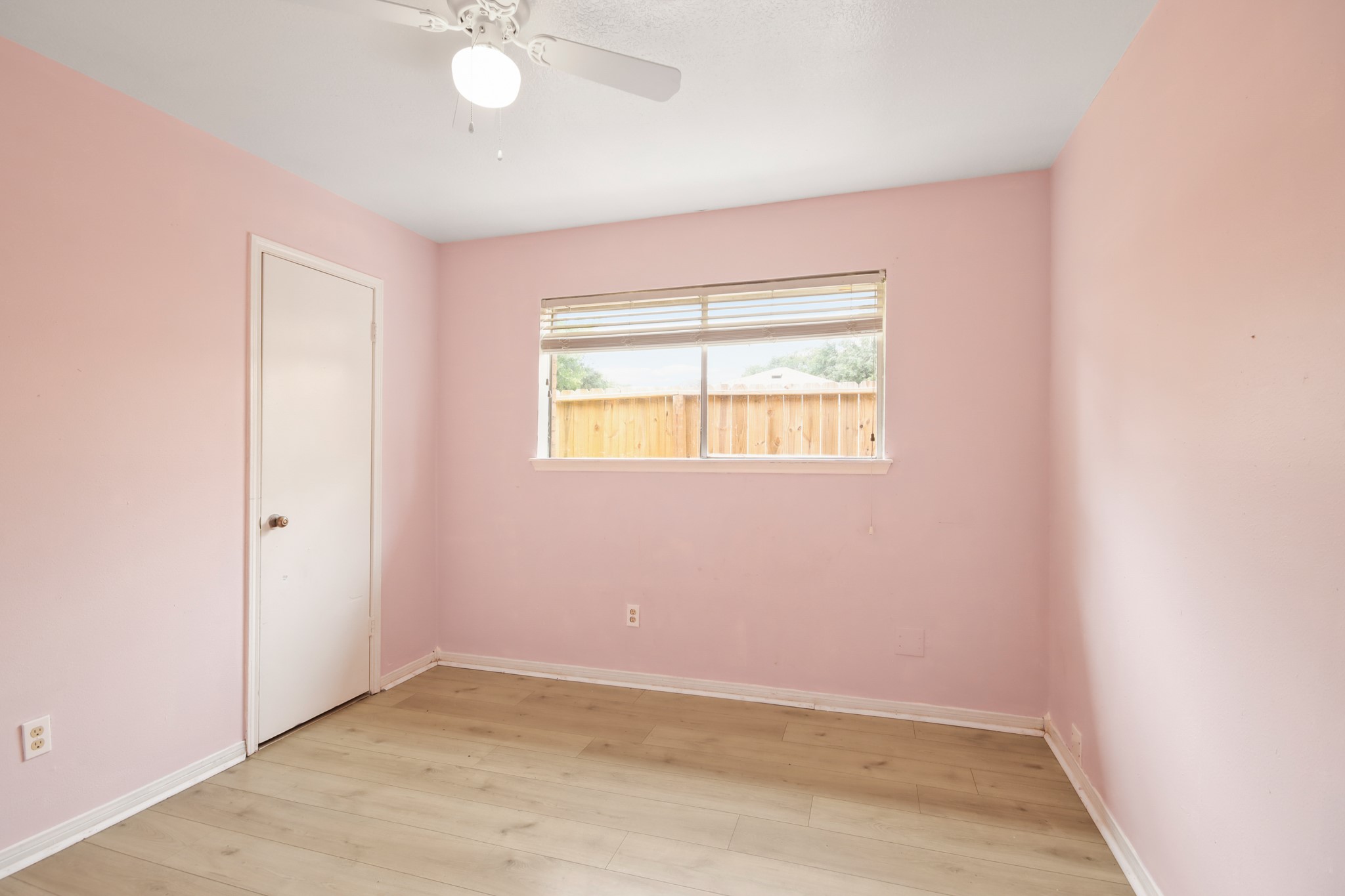 6919 River Mill Drive Spring, TX 77379 - Photo 21 of 26 Another secondary bedroom