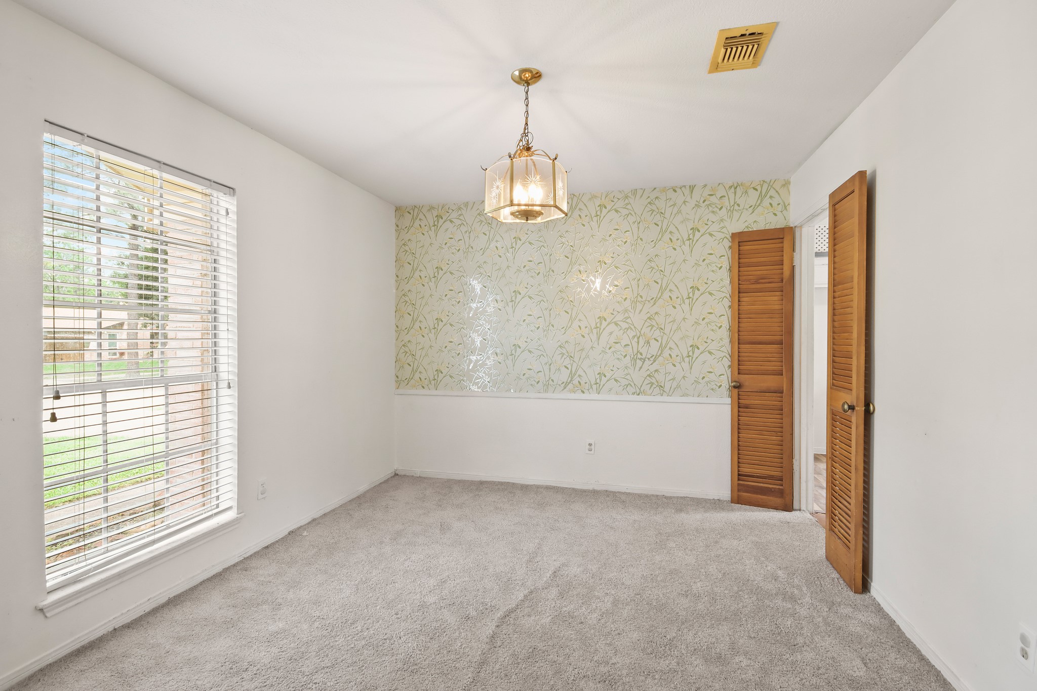 6919 River Mill Drive Spring, TX 77379 - Photo 5 of 26 Dining Space with great natural light