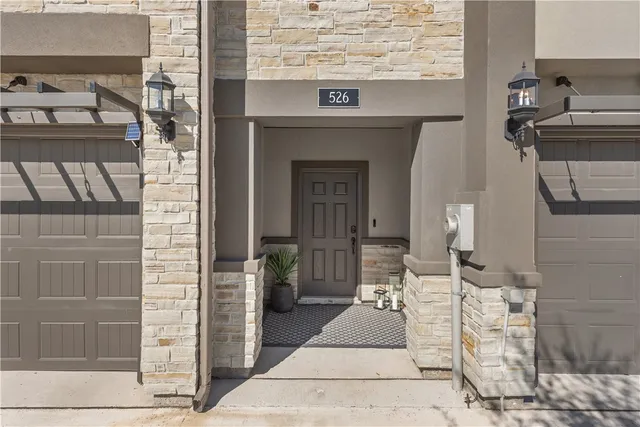 $2,580 | 3436 Summerway Drive, College Station, TX 77845