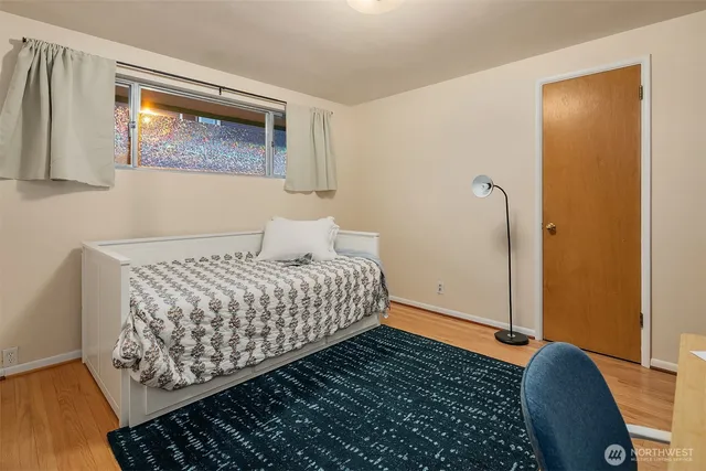 $1,250,000 | 921 North 85th Street, Seattle, WA 98103