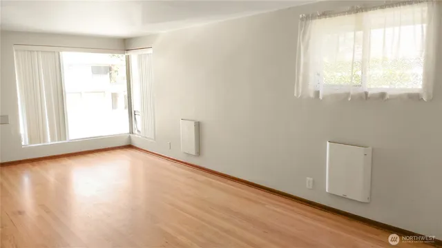 $1,250,000 | 921 North 85th Street, Seattle, WA 98103